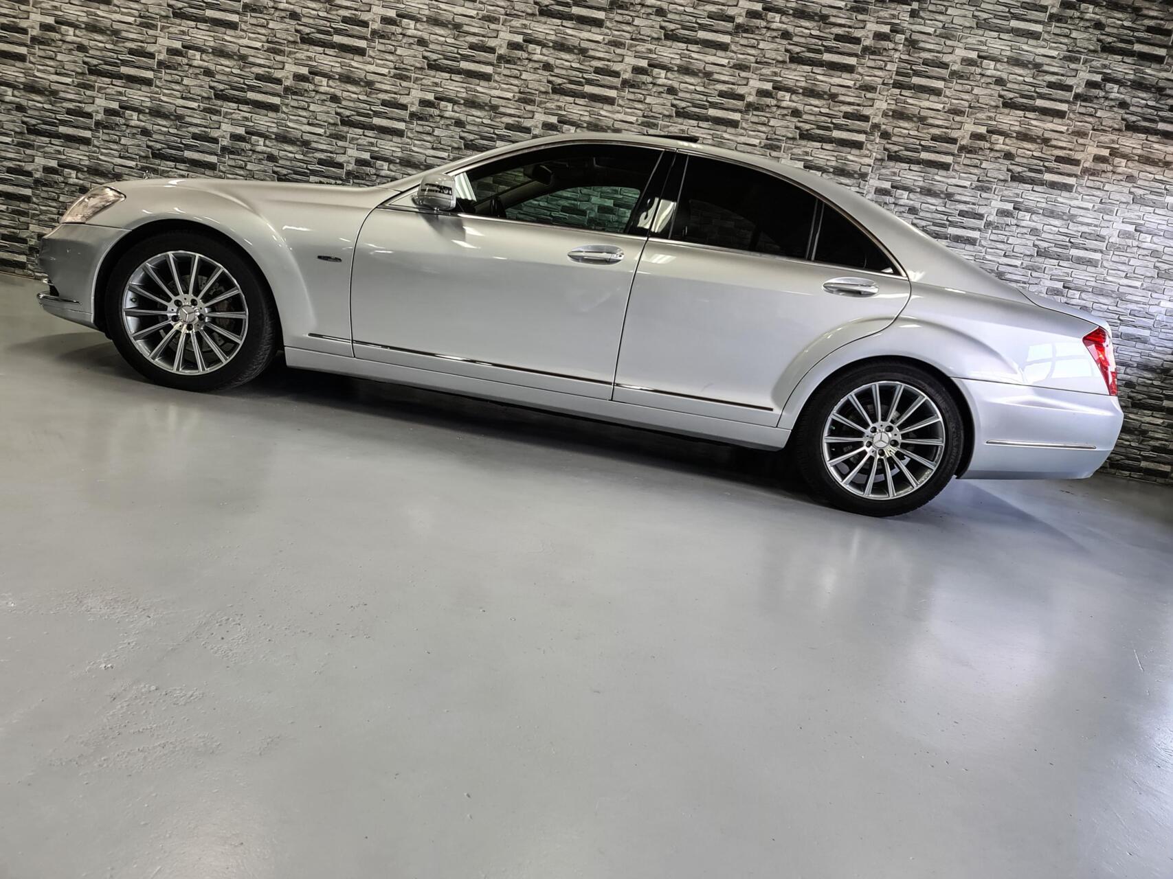 Foto van Mercedes-Benz S 400 Hybrid