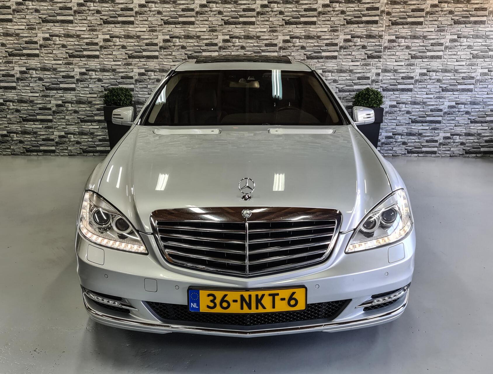 Foto van Mercedes-Benz S 400 Hybrid