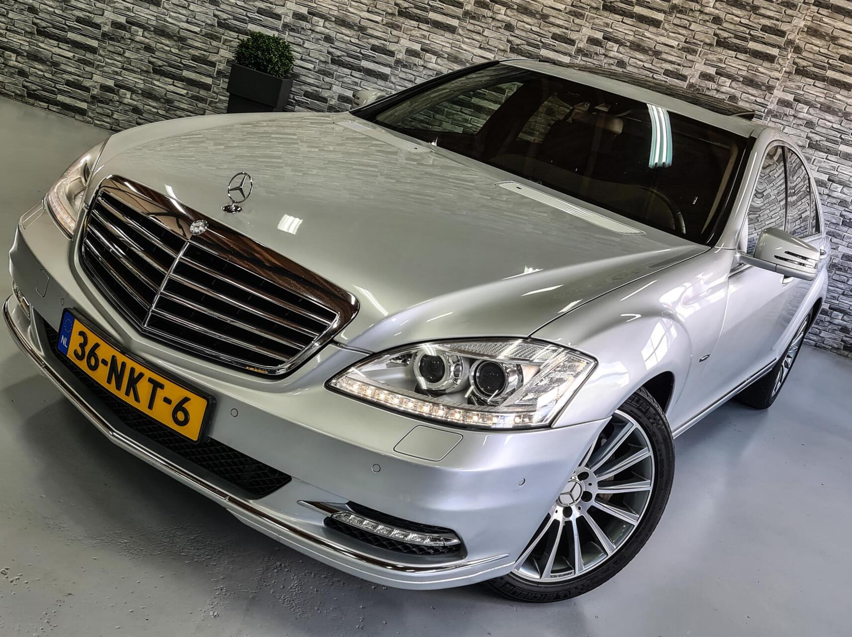 Foto van Mercedes-Benz S 400 Hybrid
