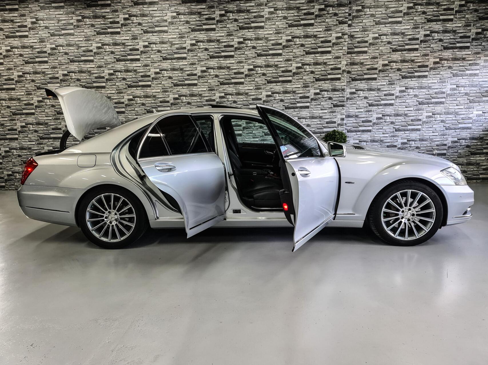 Foto van Mercedes-Benz S 400 Hybrid