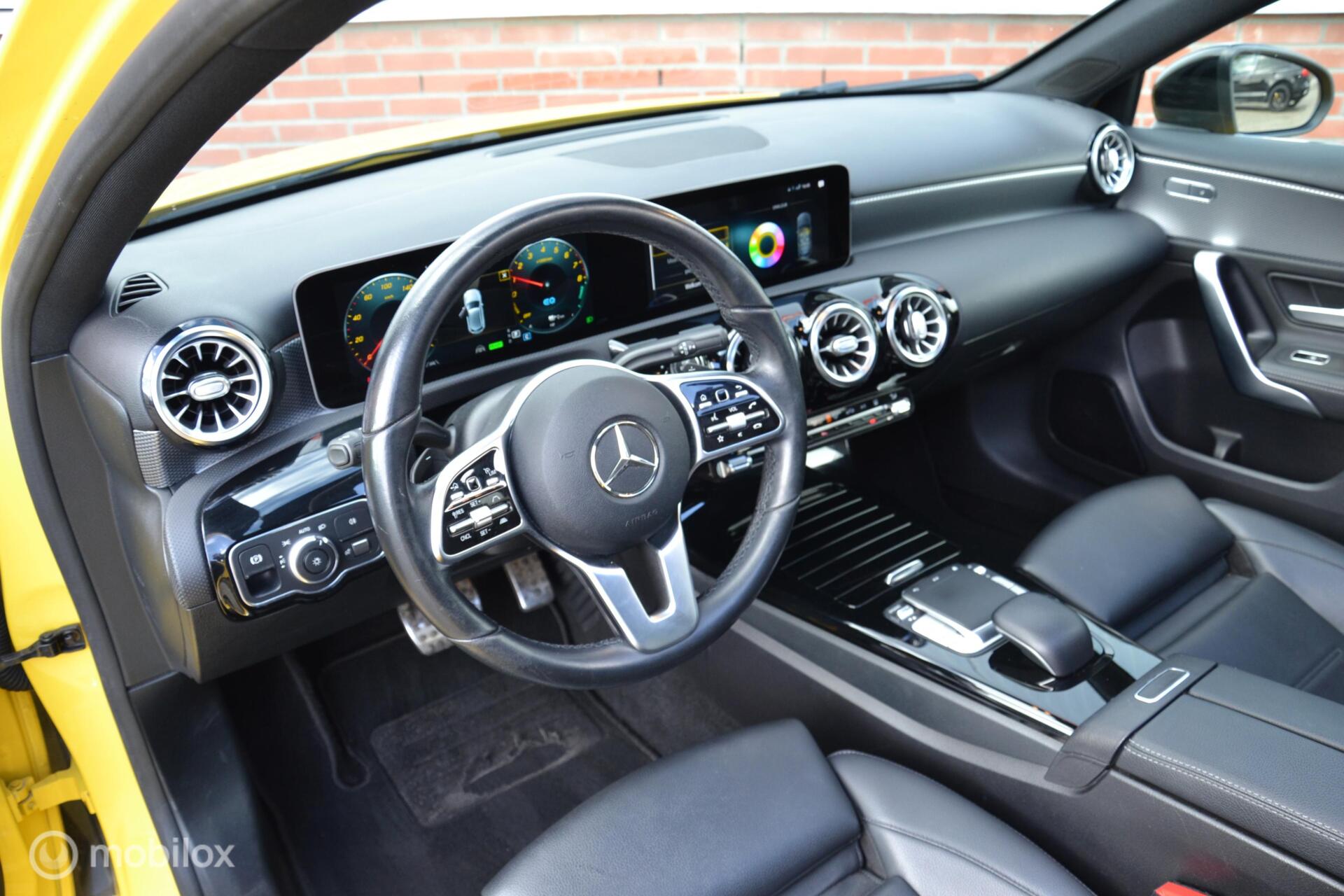 Foto van Mercedes-Benz A 250 E