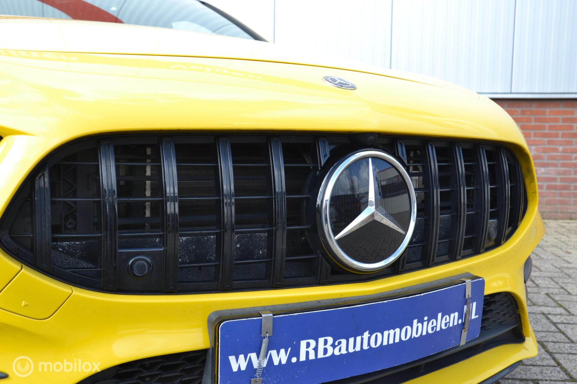 Foto van Mercedes-Benz A 250 E