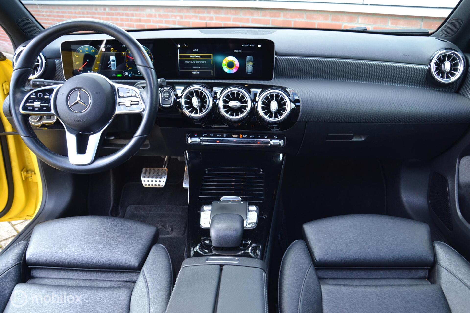 Foto van Mercedes-Benz A 250 E