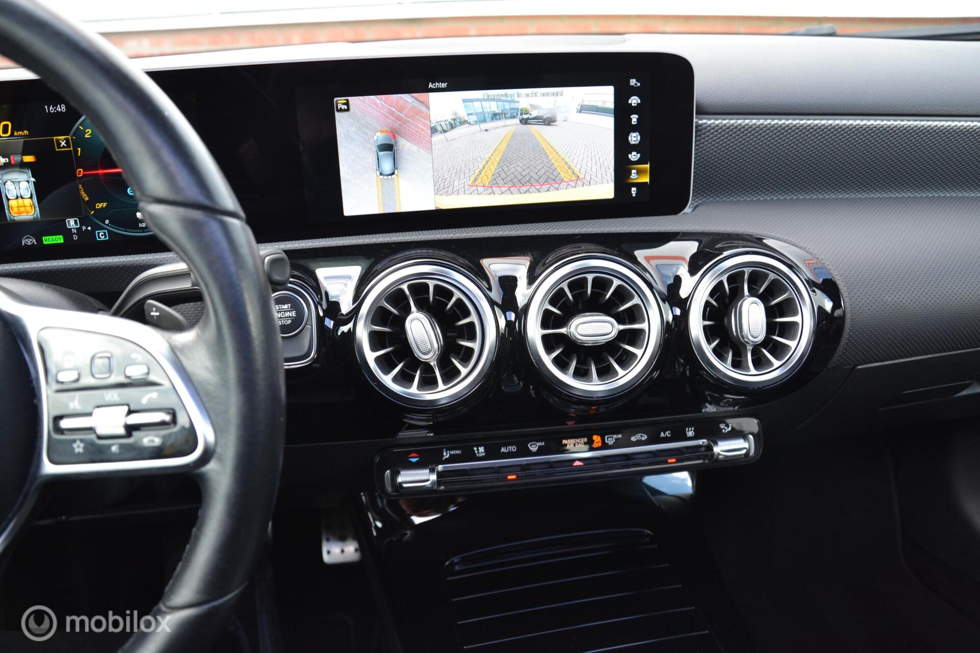 Foto van Mercedes-Benz A 250 E