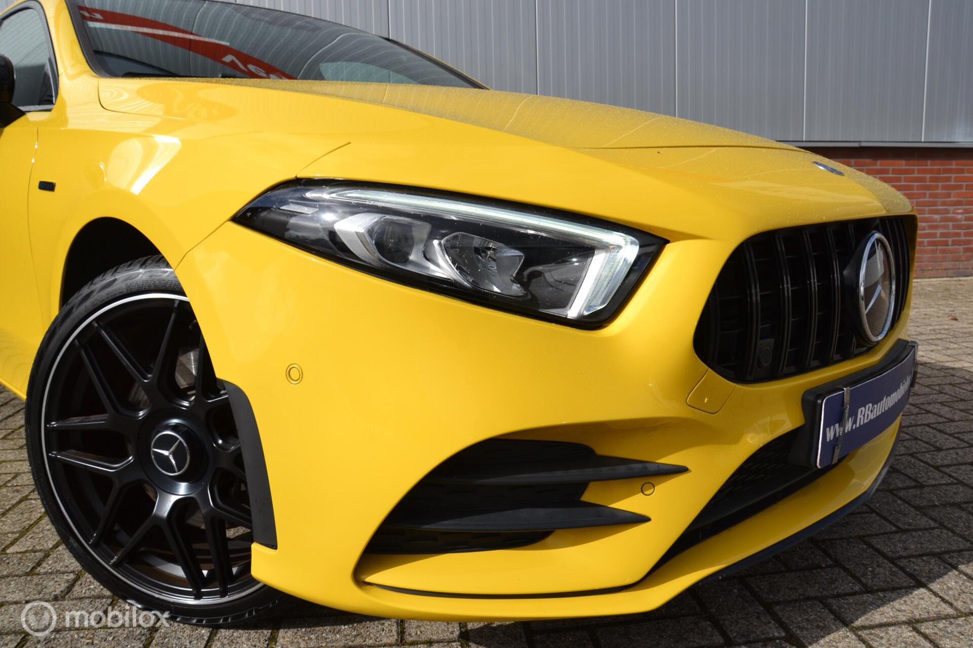 Foto van Mercedes-Benz A 250 E