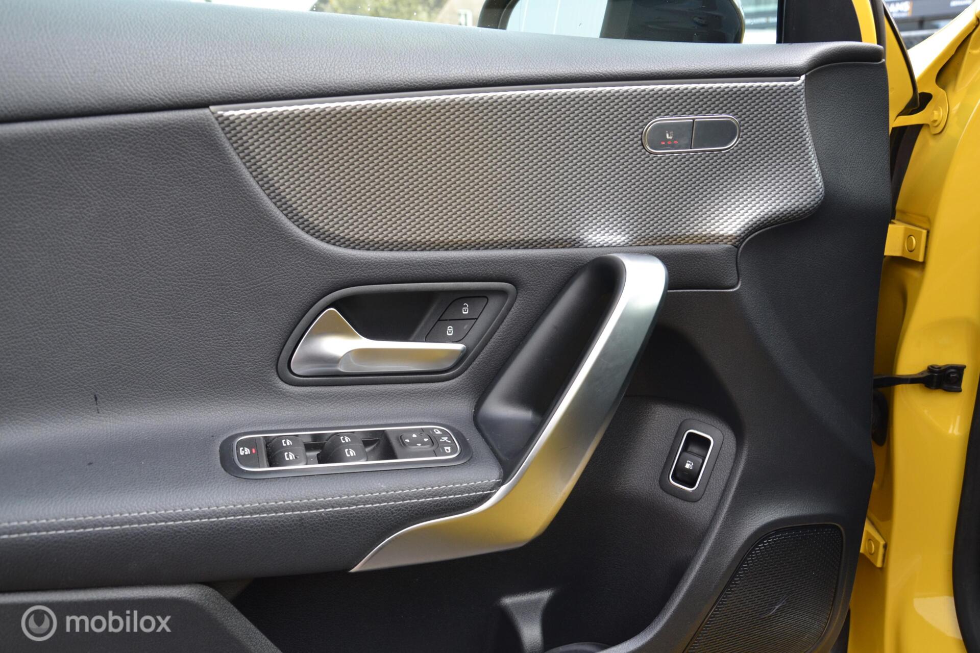 Foto van Mercedes-Benz A 250 E