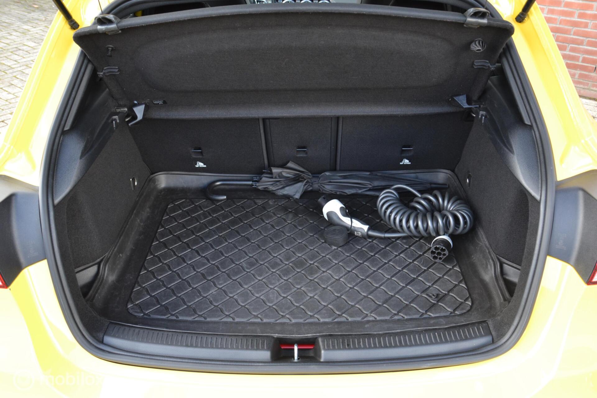 Foto van Mercedes-Benz A 250 E