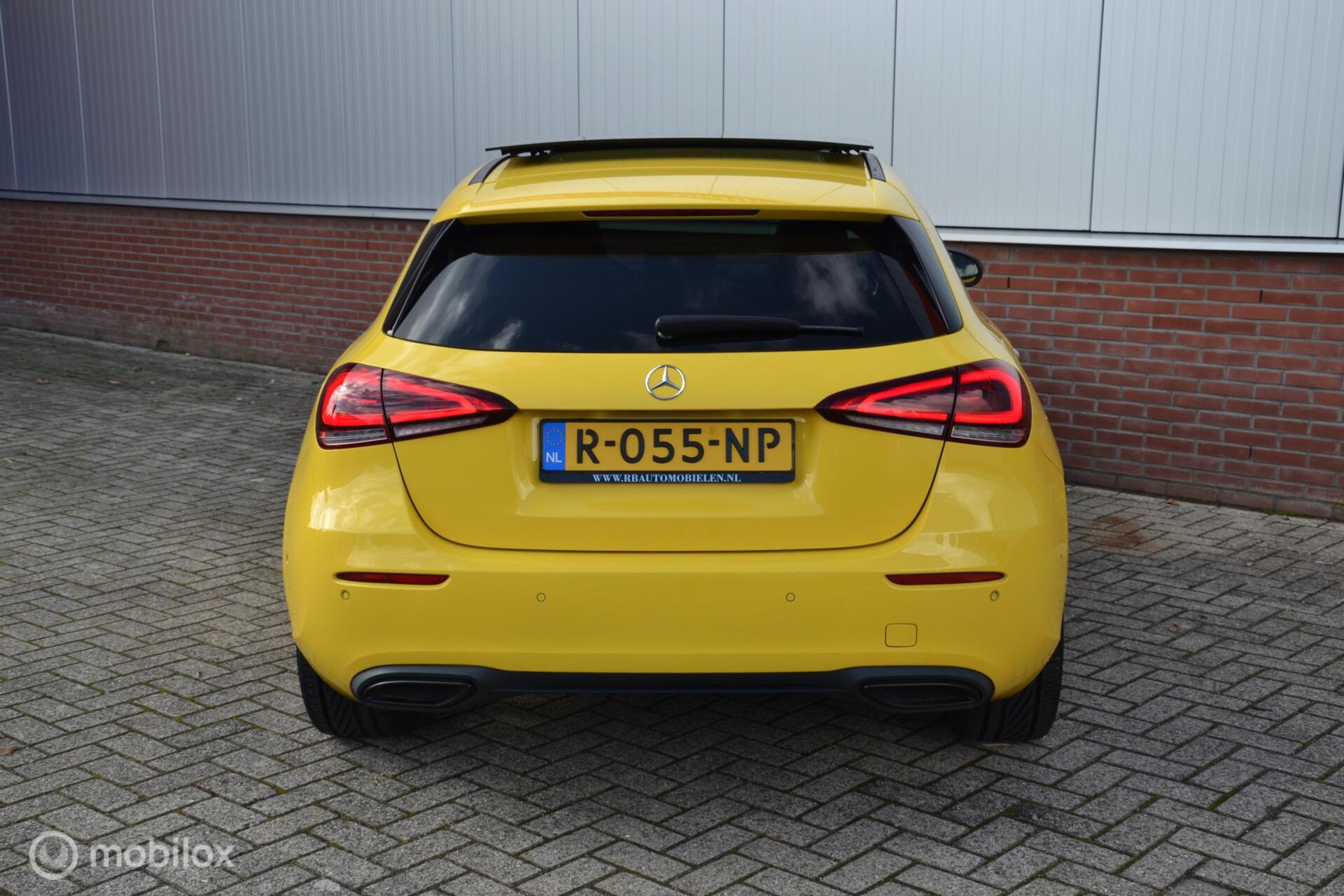Foto van Mercedes-Benz A 250 E