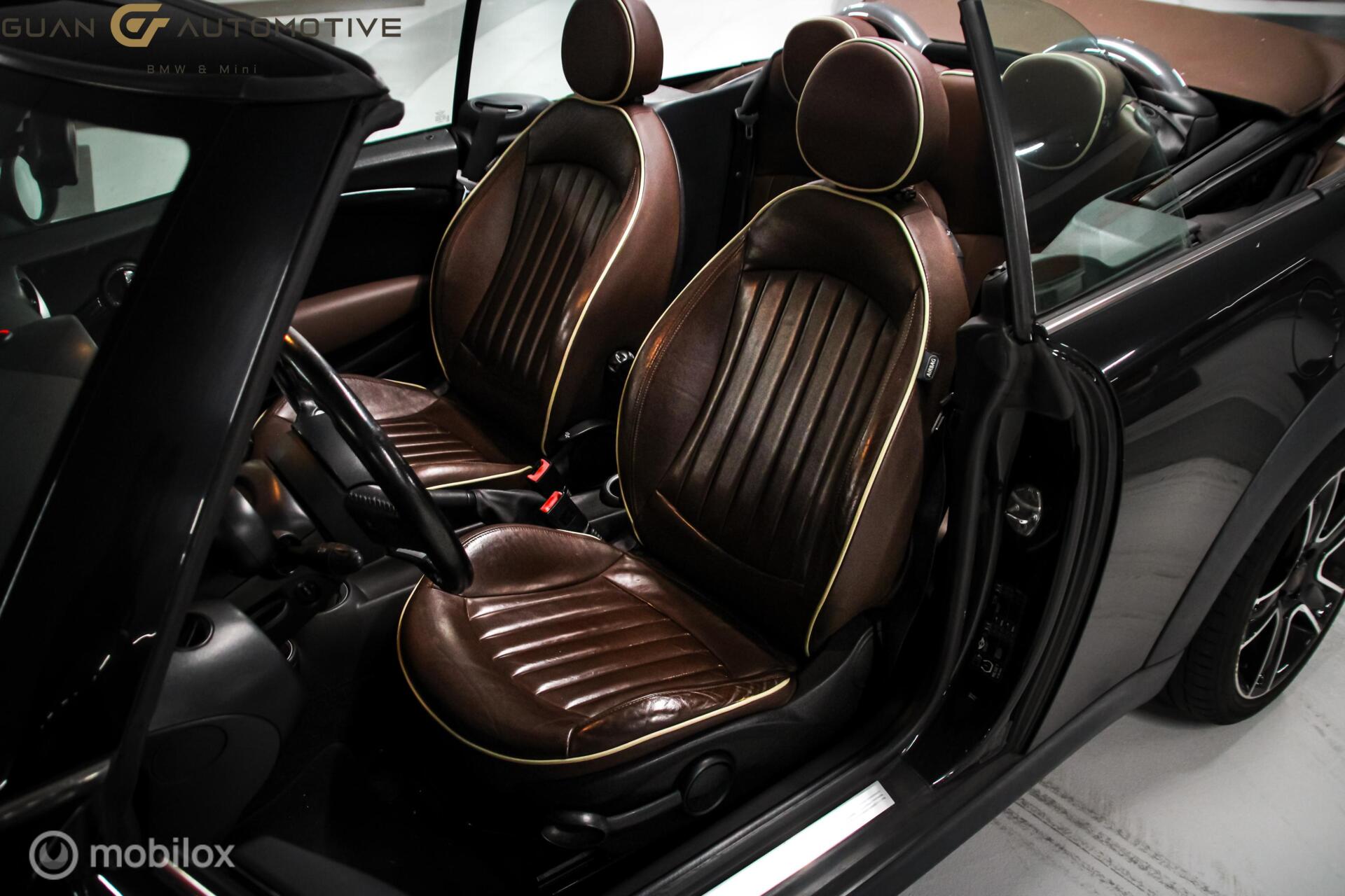 Foto van Mini Cooper Cabrio
