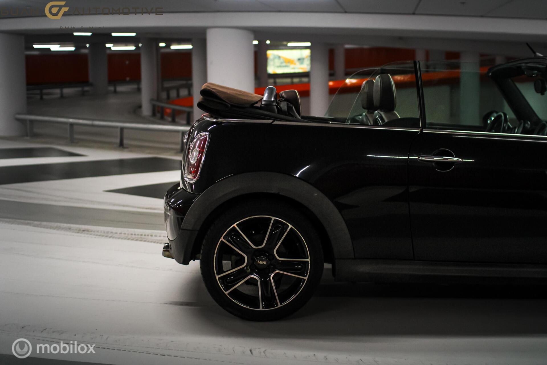 Foto van Mini Cooper Cabrio