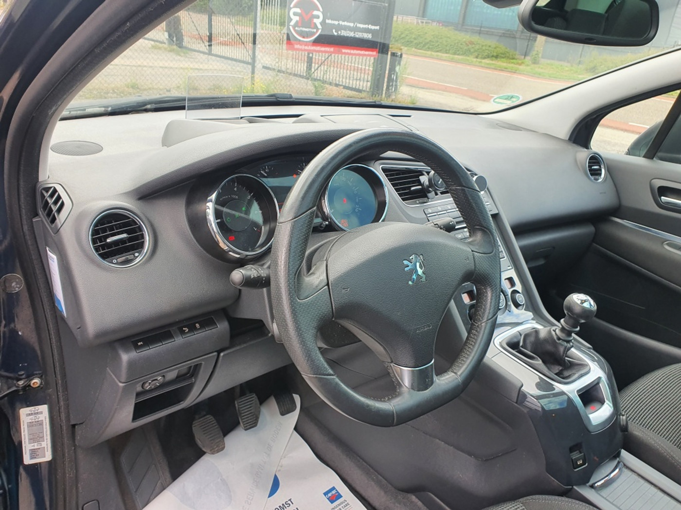 Foto van Peugeot 5008