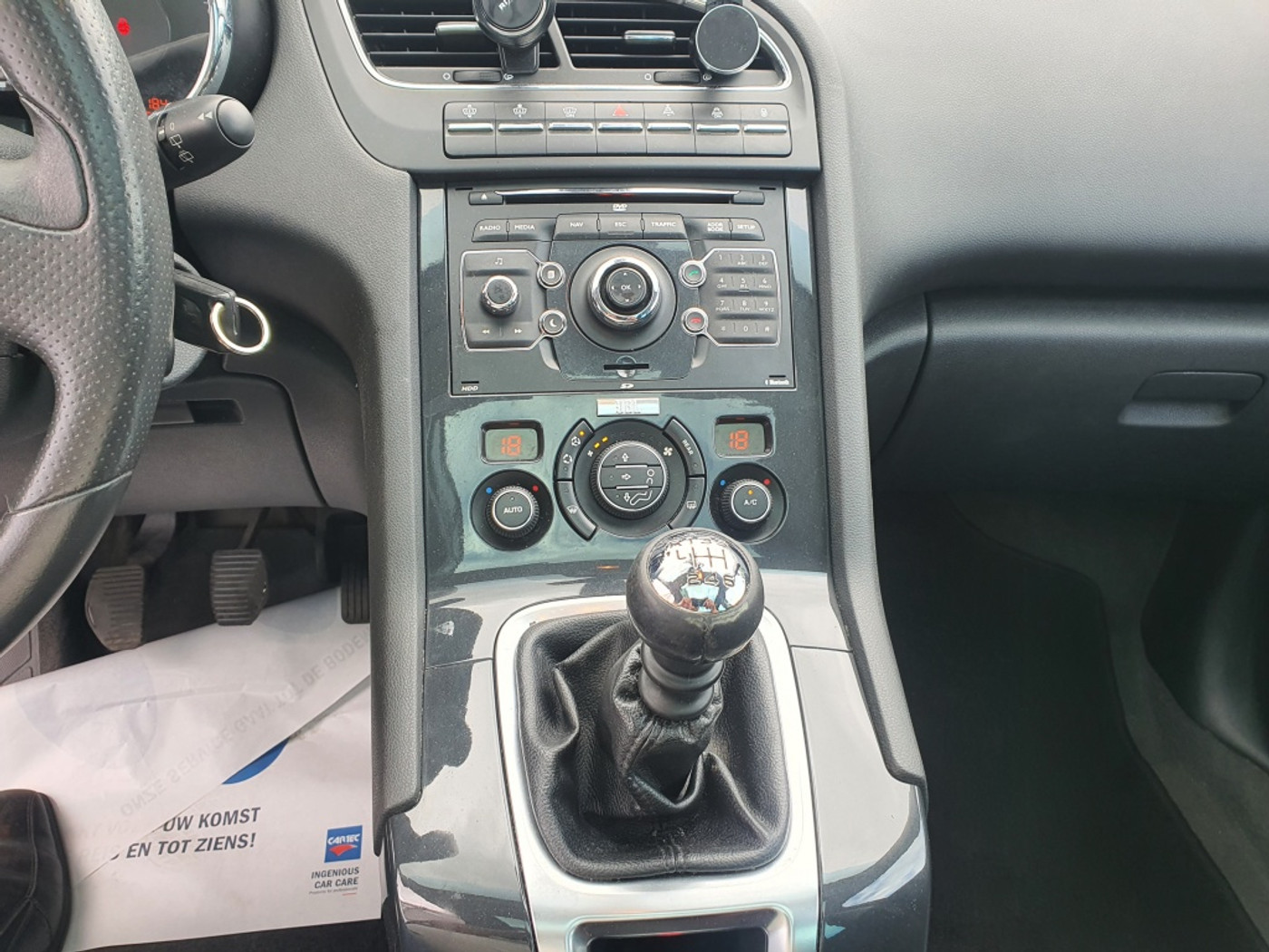 Foto van Peugeot 5008