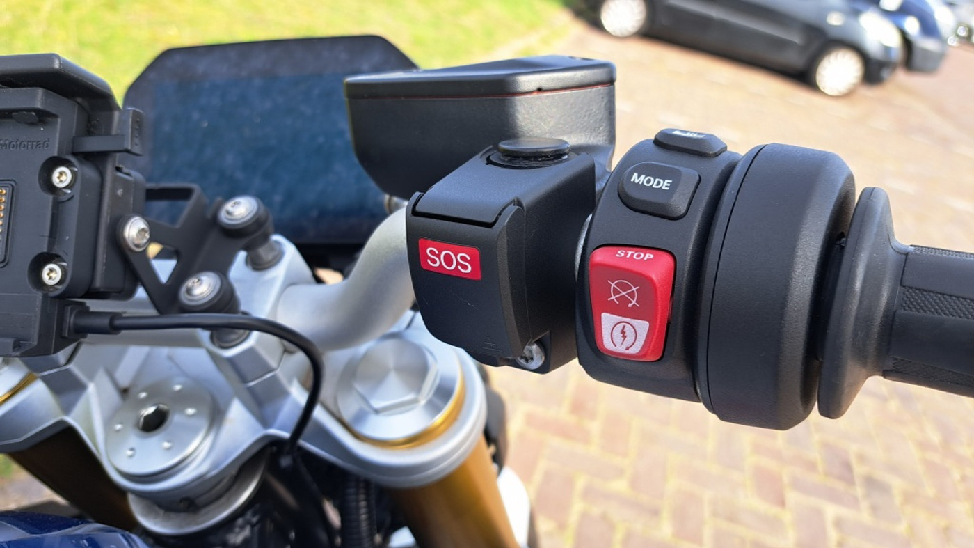 Foto van BMW F 900 R