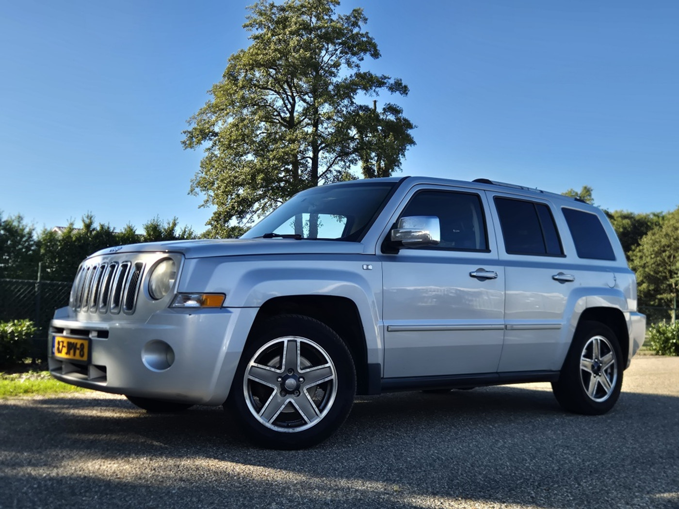 Jeep Patriot 2.4 Ltd Liberty 2009 - voorkant