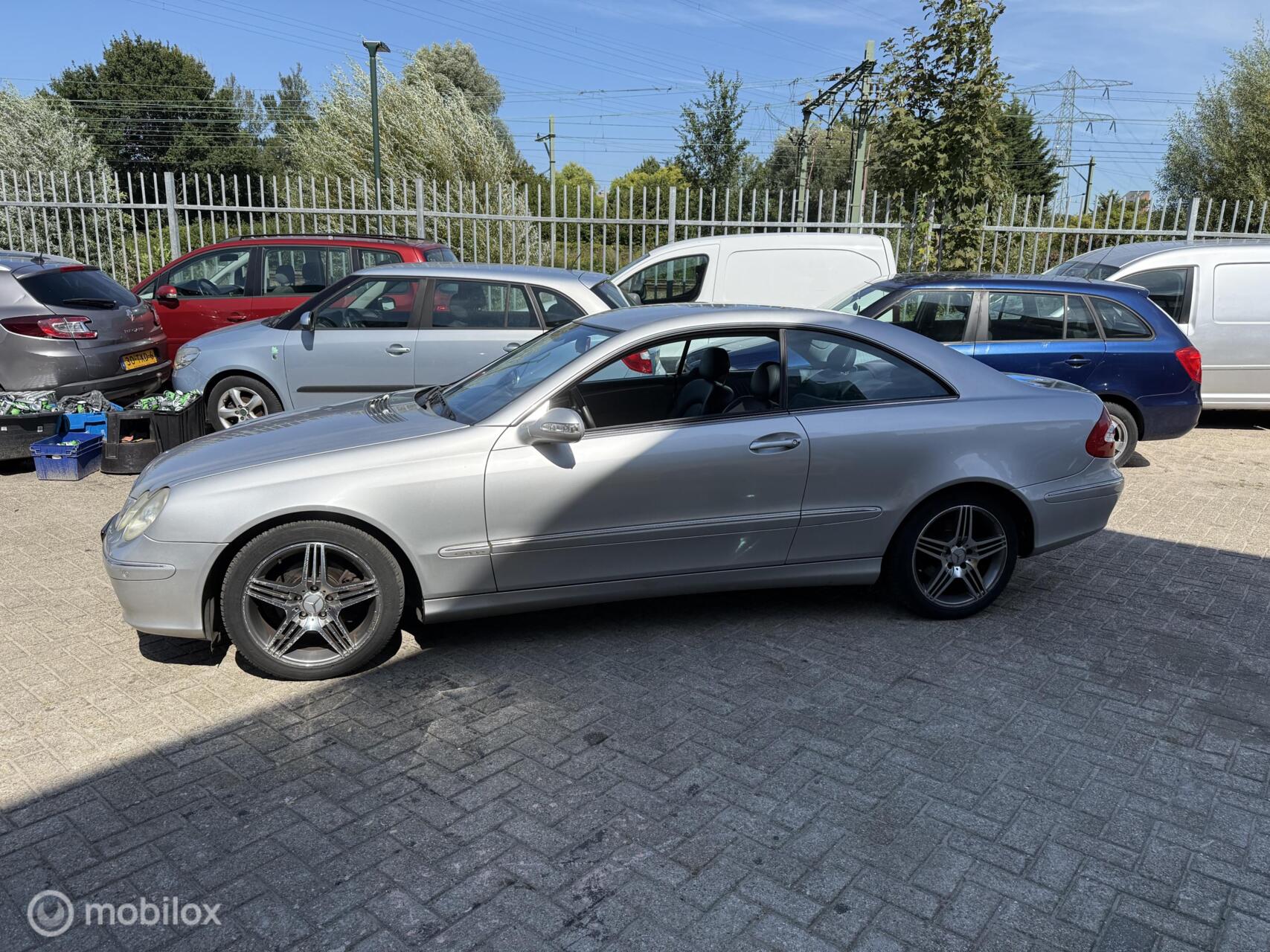 Foto van Mercedes-Benz CLK 320