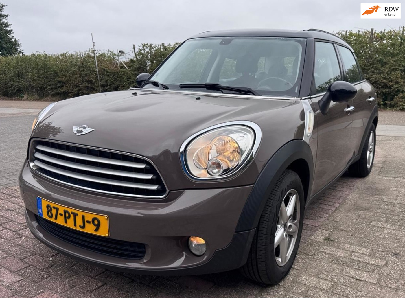 Mini Cooper Countryman 1.6 Cooper Salt NAVIGATIE CRUISE TREKHAAK 2011 - voorkant