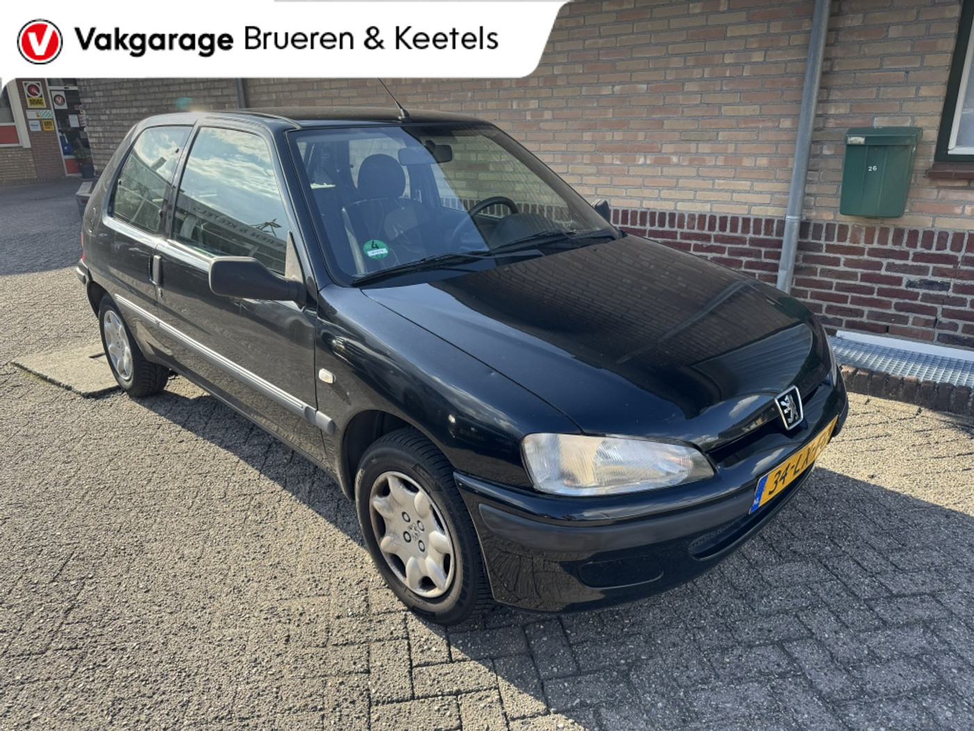 Peugeot 106 1.1 XT 2003 - voorkant