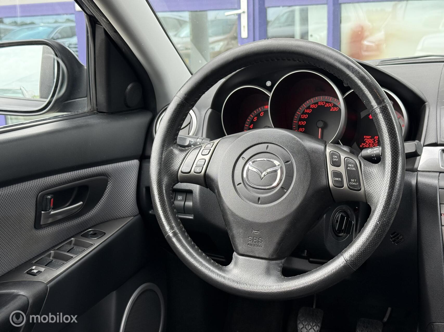 Foto van Mazda Mazda 3