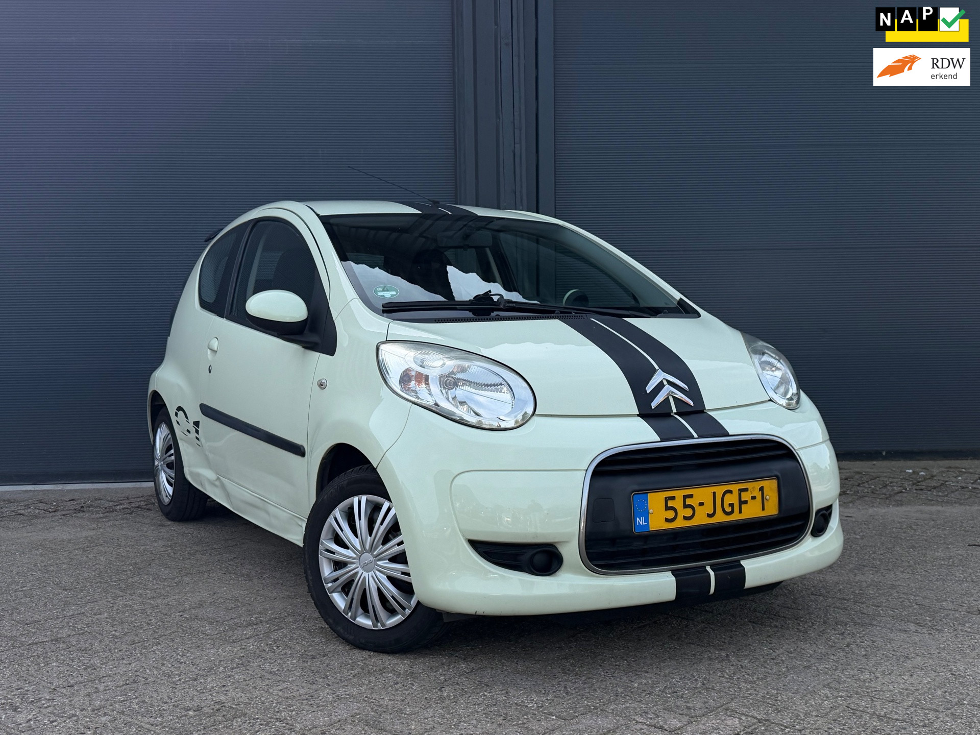 Citroen Citroen C1 1.0 | CarPlay | APK 07-2027 | E-Pakket | 2009 - voorkant