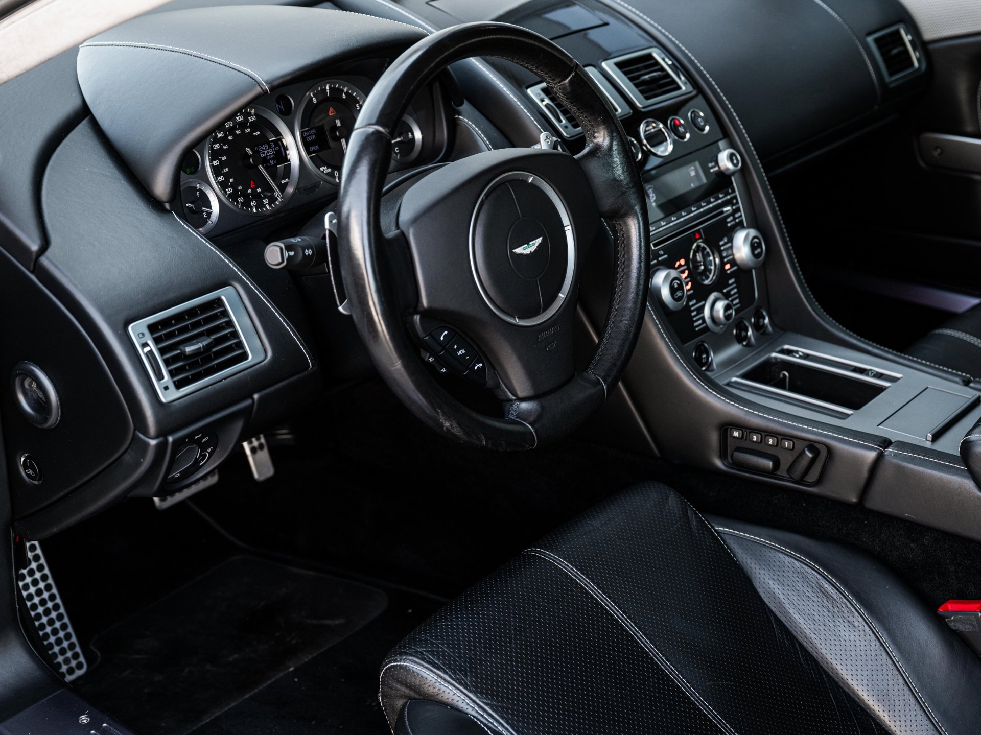Foto van Aston Martin Db9