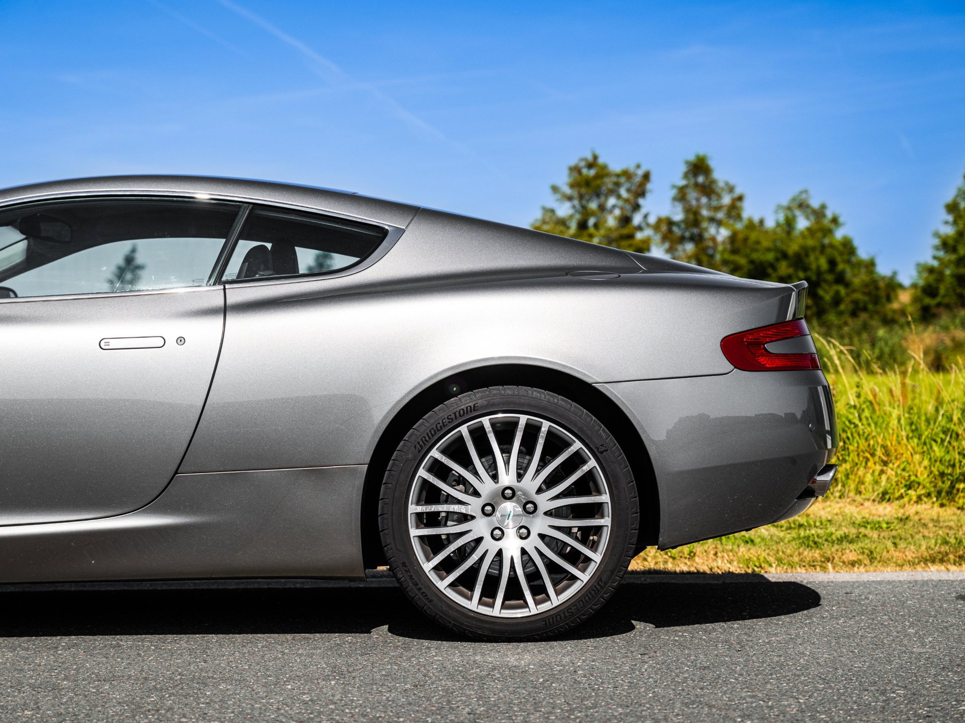 Foto van Aston Martin Db9