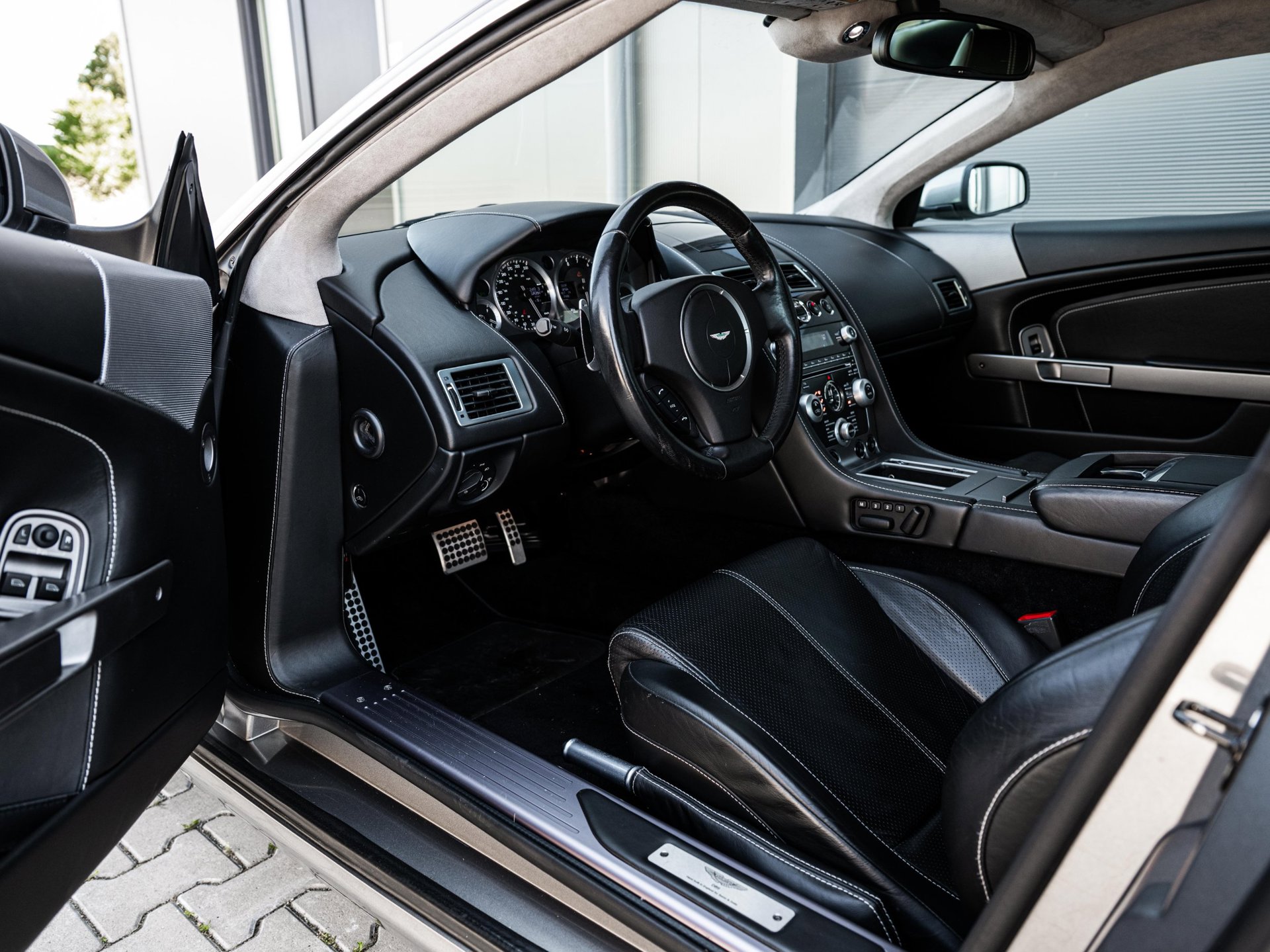 Foto van Aston Martin Db9