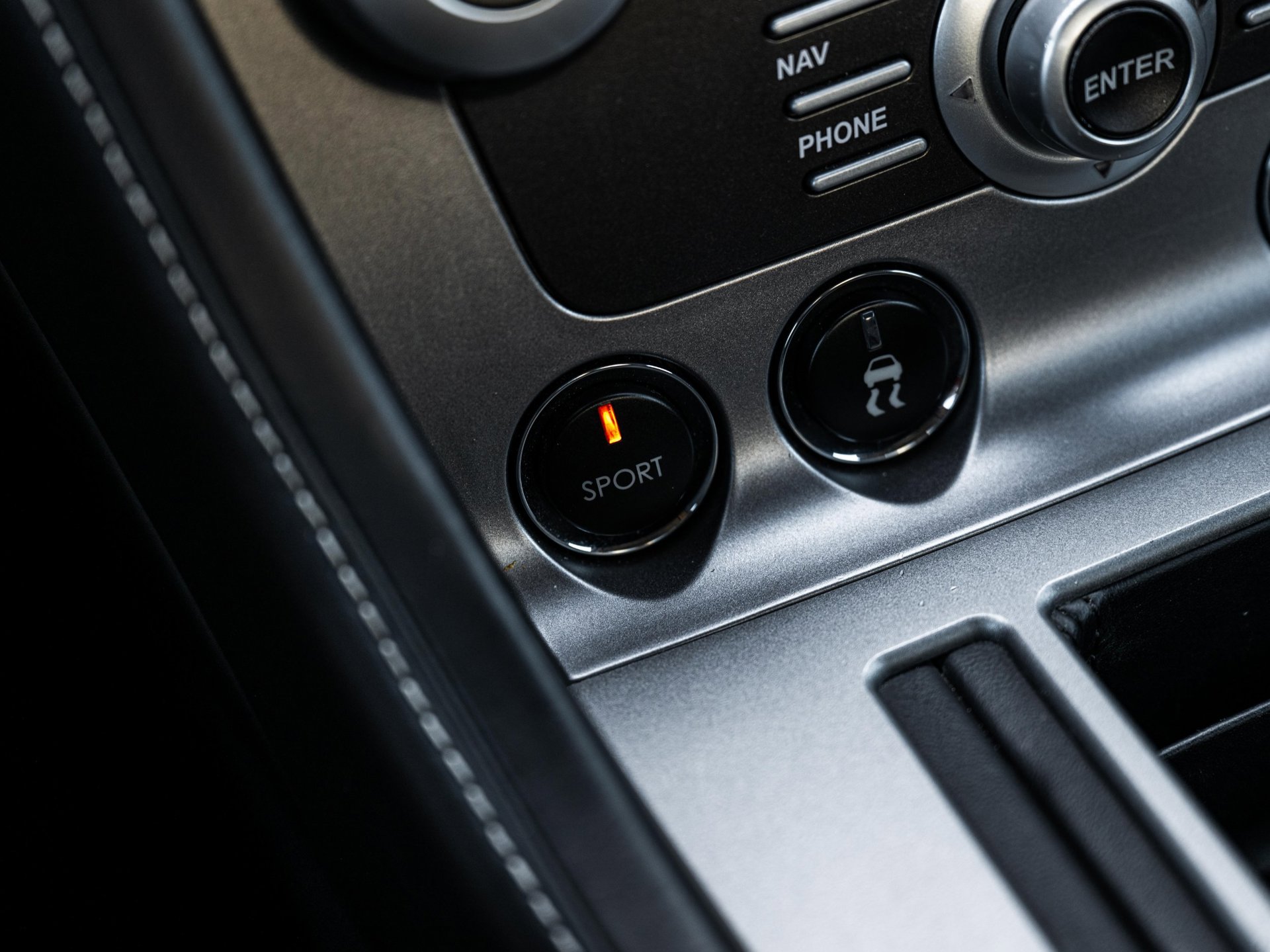 Foto van Aston Martin Db9