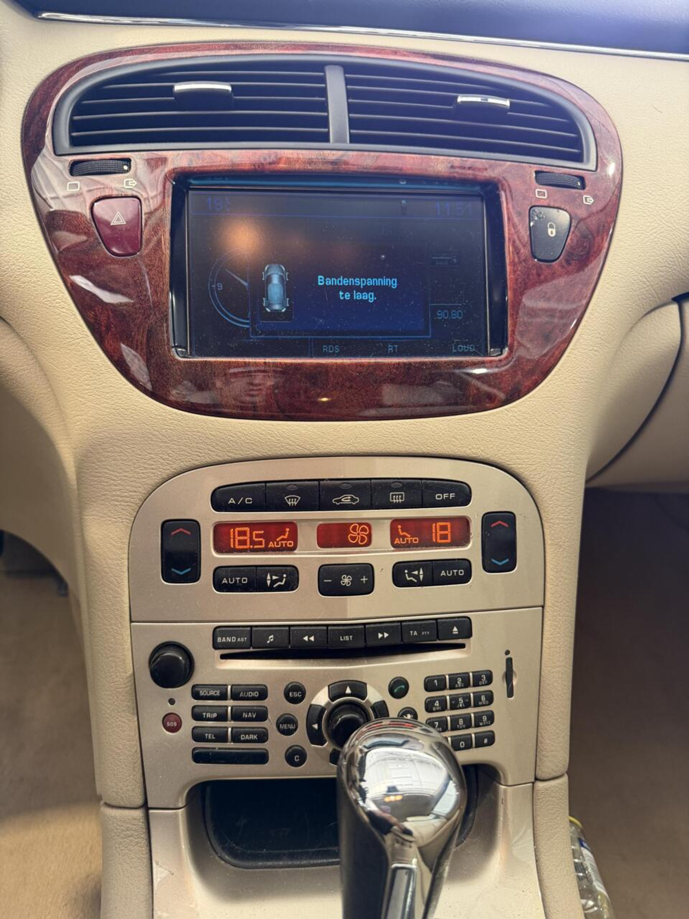 Foto van Peugeot 607