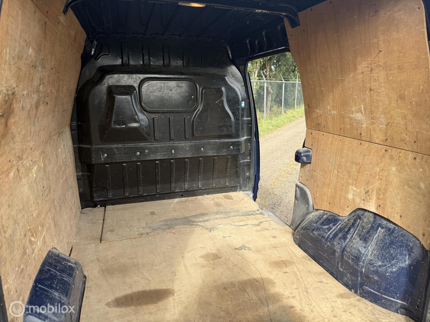 Foto van Ford Transit Connect T230l Van 1,8tdci 81