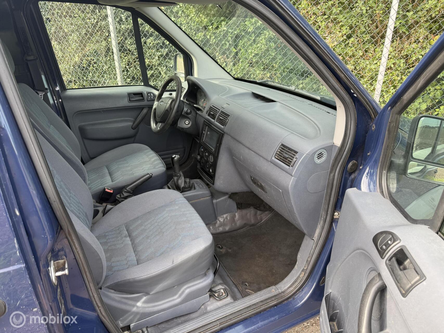 Foto van Ford Transit Connect T230l Van 1,8tdci 81