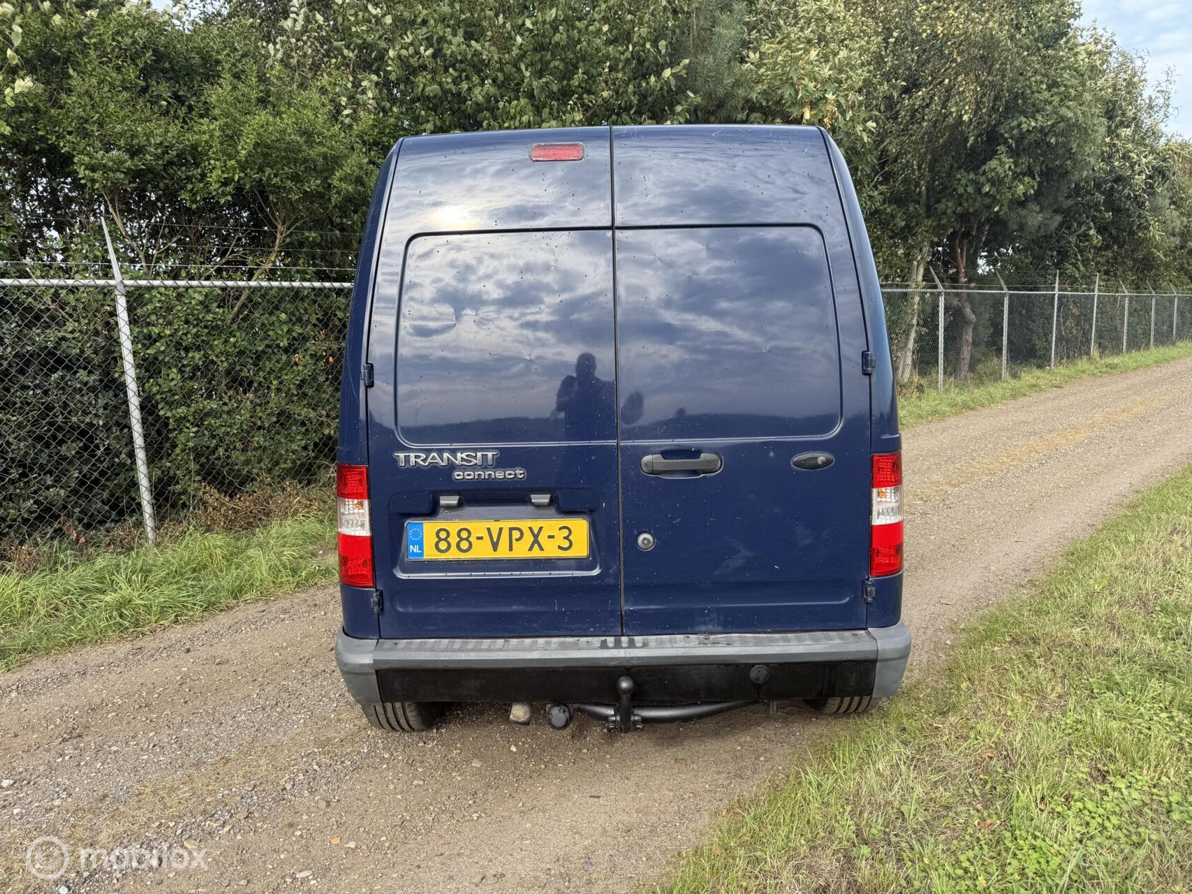 Foto van Ford Transit Connect T230l Van 1,8tdci 81