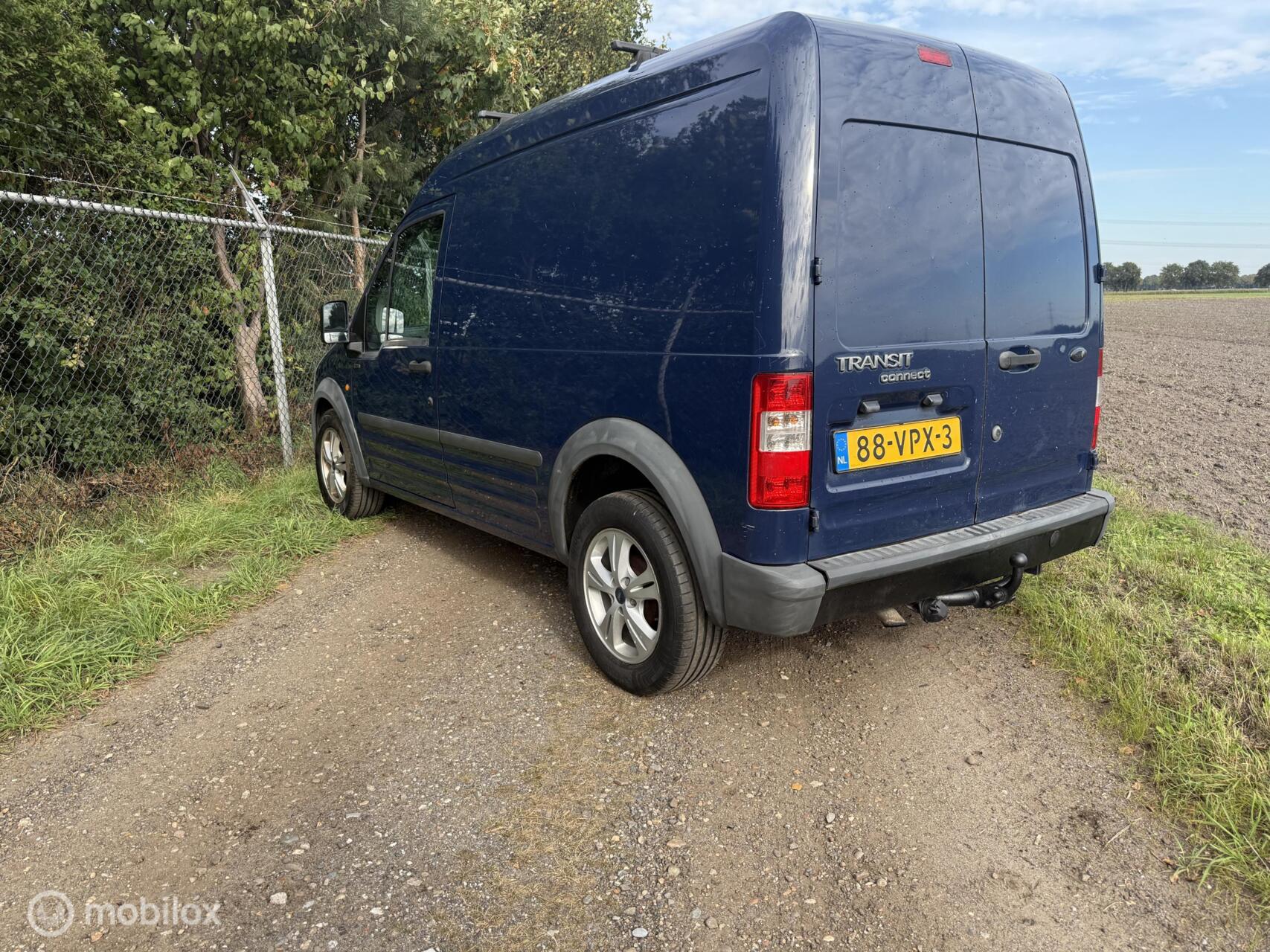 Foto van Ford Transit Connect T230l Van 1,8tdci 81