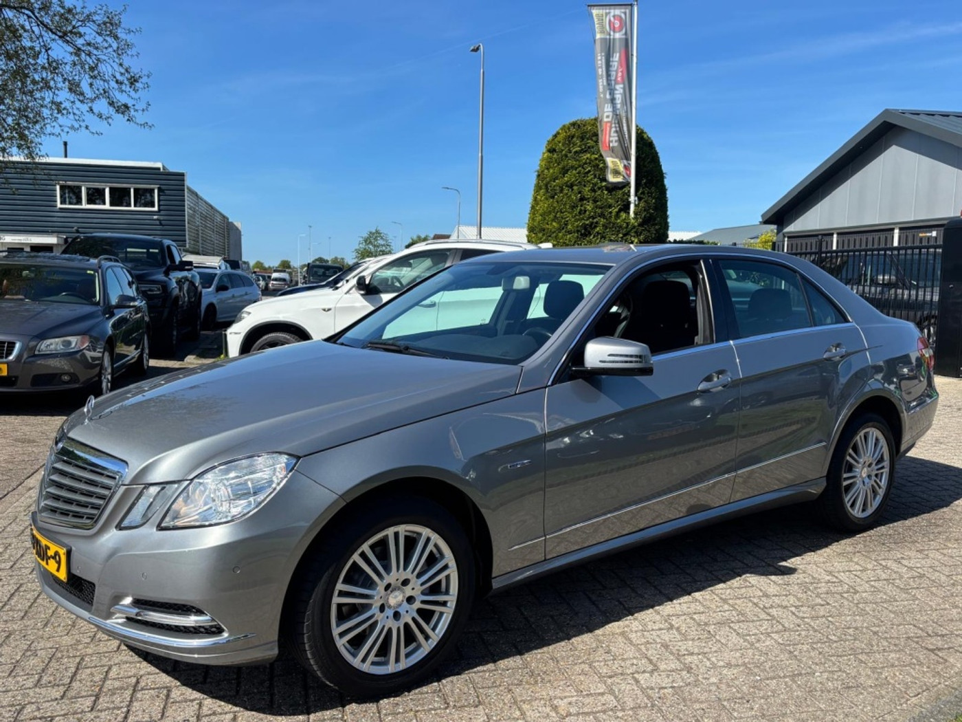 Foto van Mercedes-Benz E 200 CDI