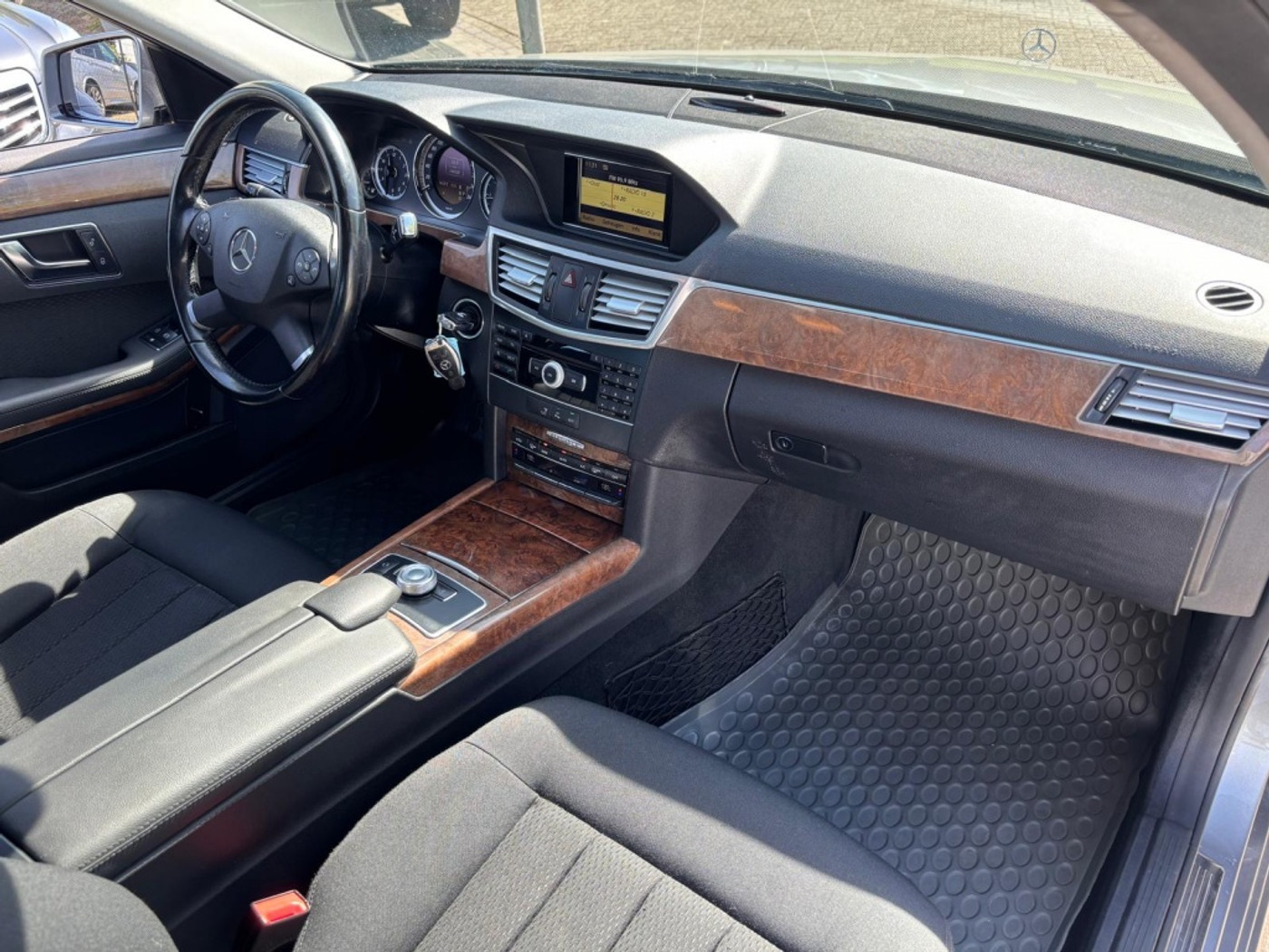 Foto van Mercedes-Benz E 200 CDI