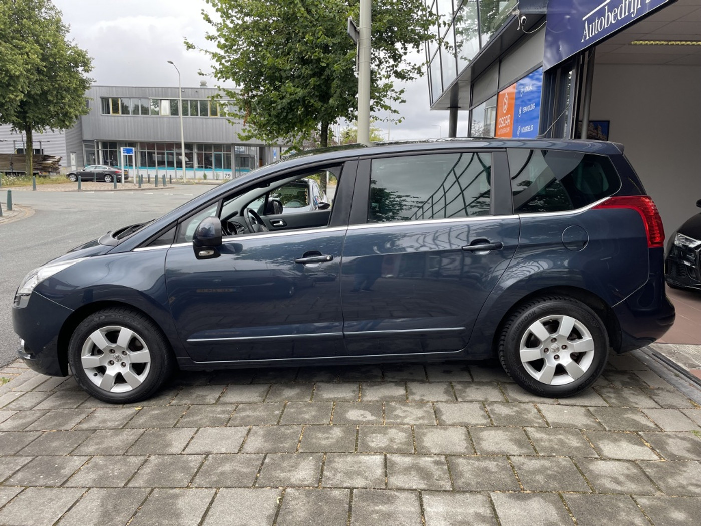 Foto van Peugeot 5008