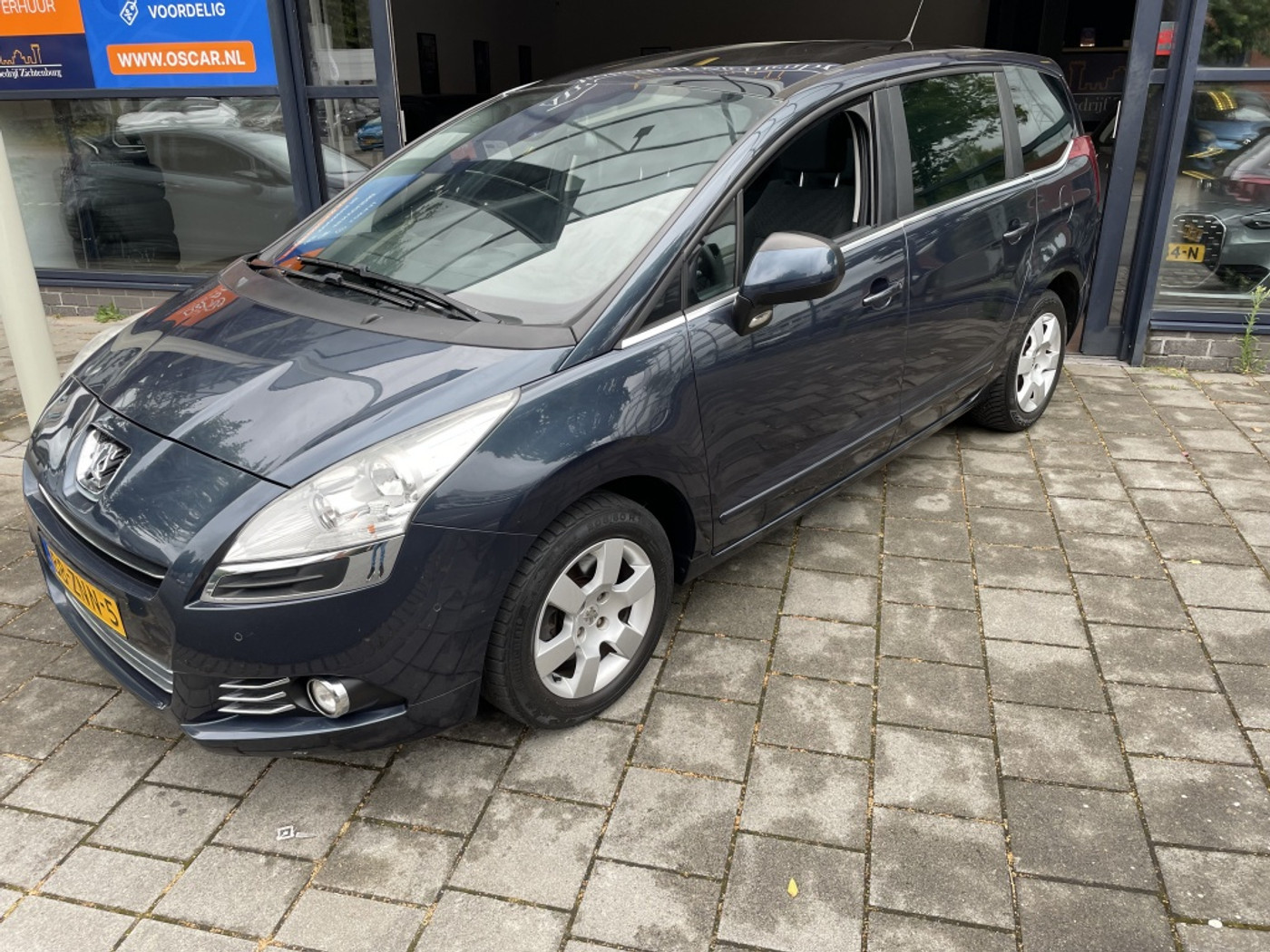 Foto van Peugeot 5008