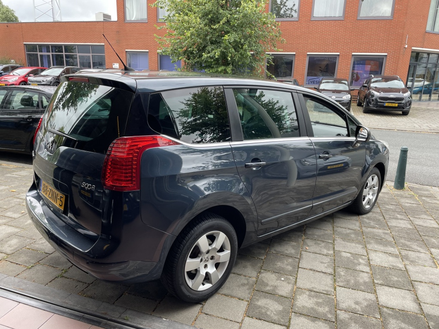 Foto van Peugeot 5008