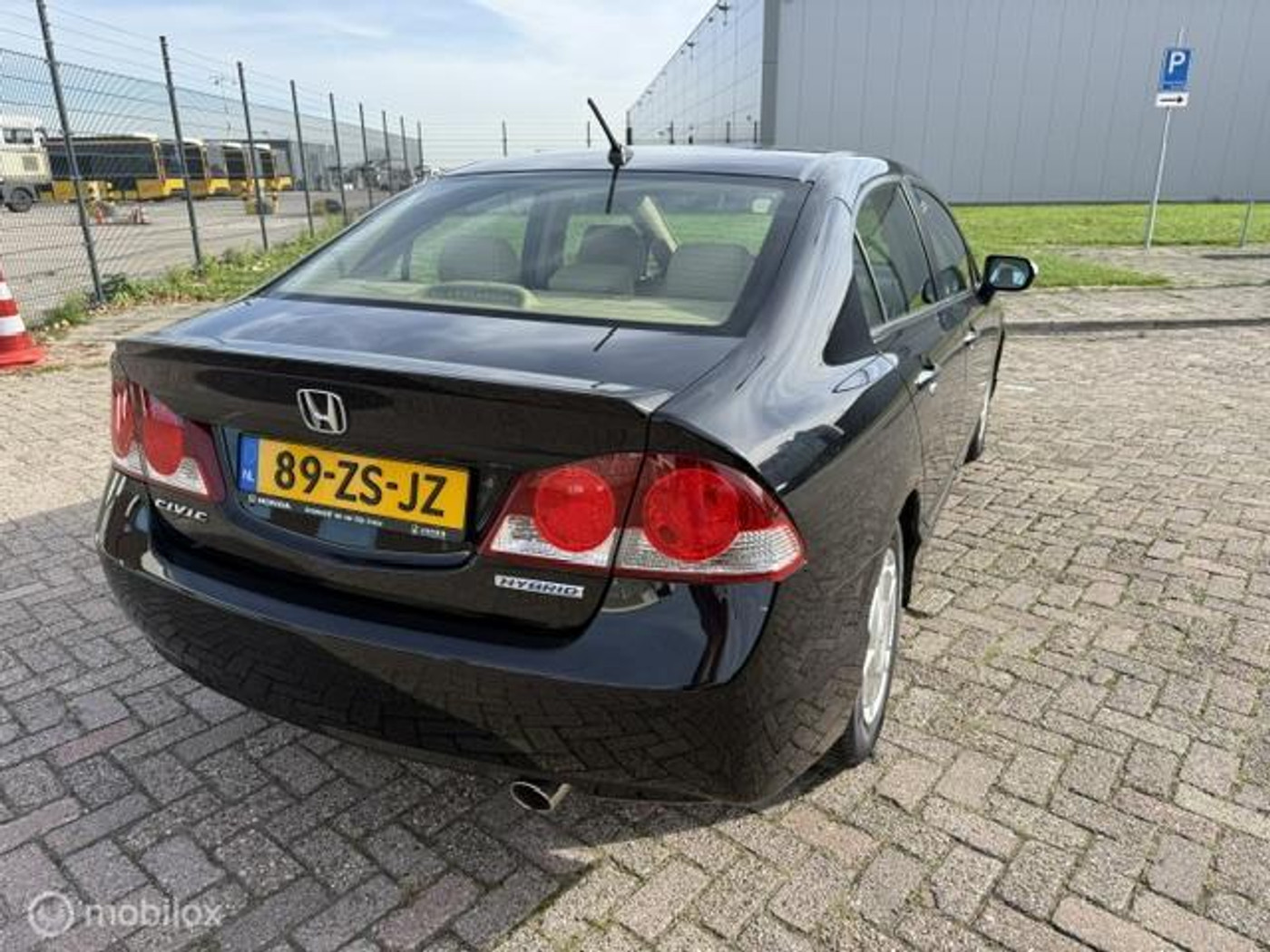 Foto van Honda Civic 4dr Hybrid