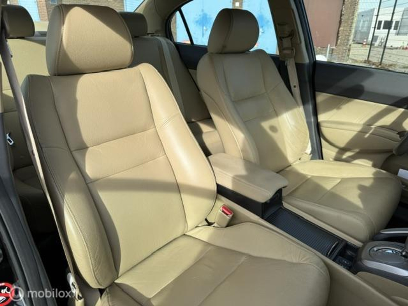 Foto van Honda Civic 4dr Hybrid