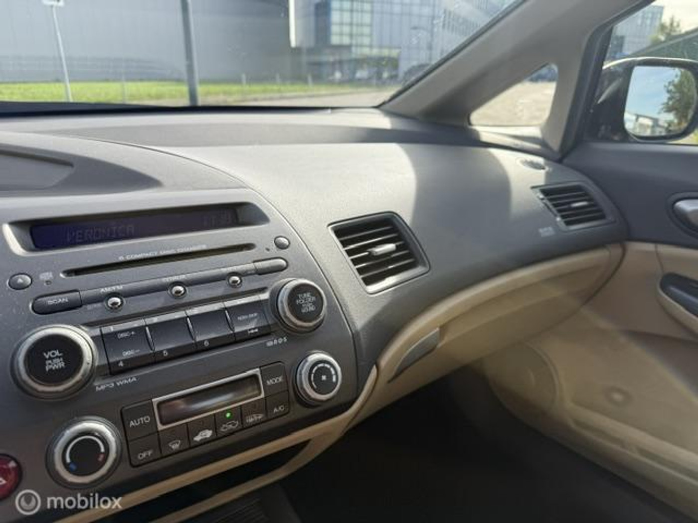 Foto van Honda Civic 4dr Hybrid