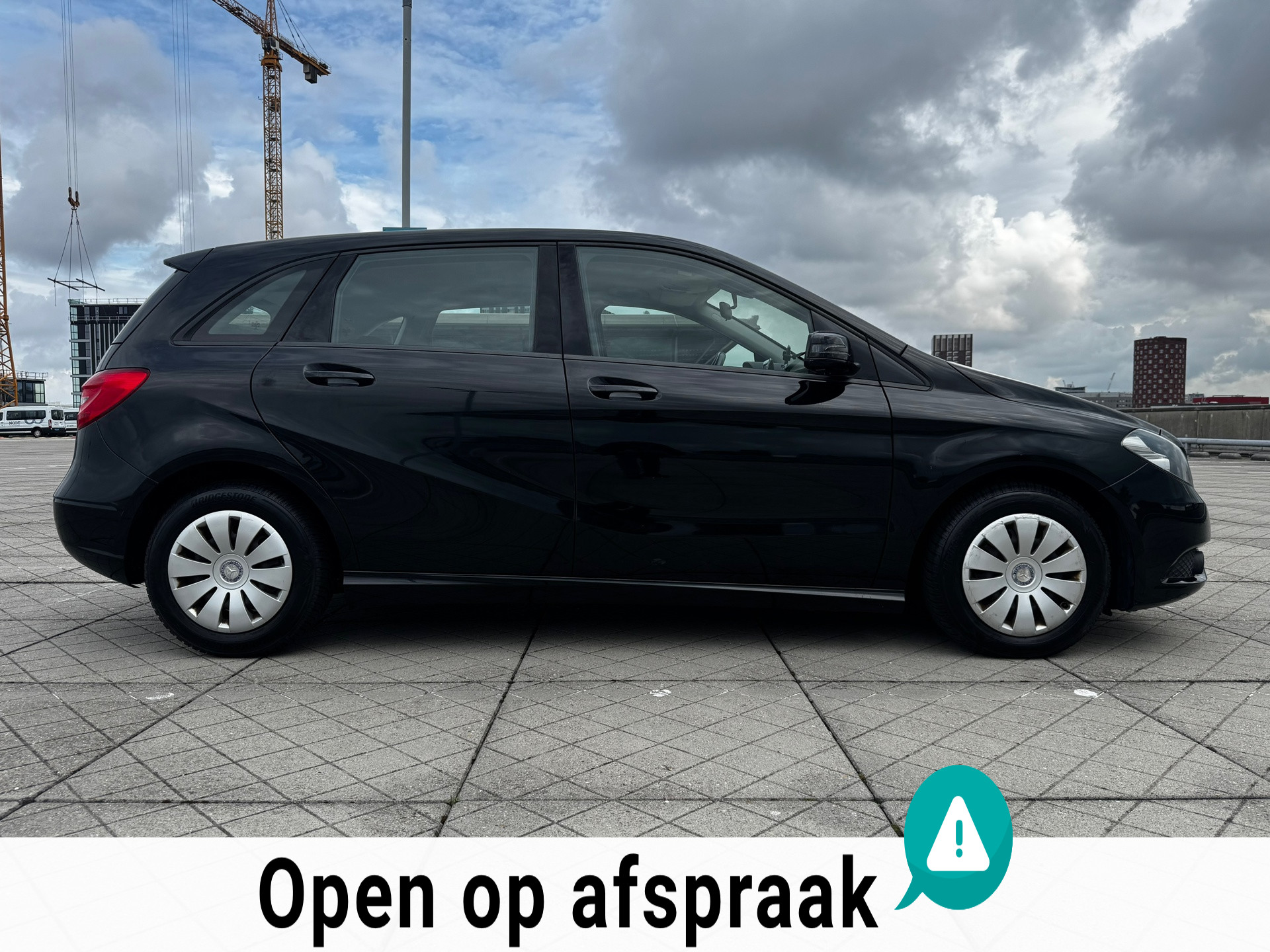 Foto van Mercedes-Benz B 180