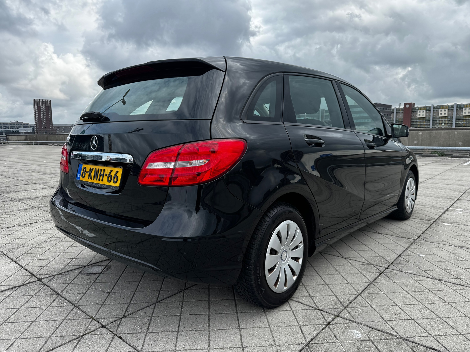 Foto van Mercedes-Benz B 180