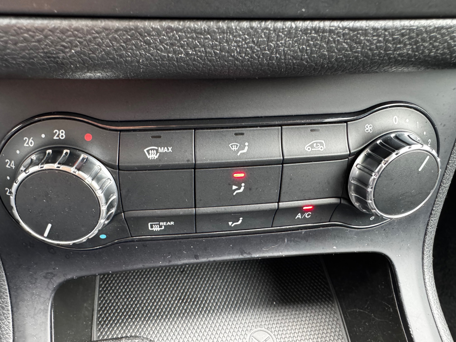 Foto van Mercedes-Benz B 180