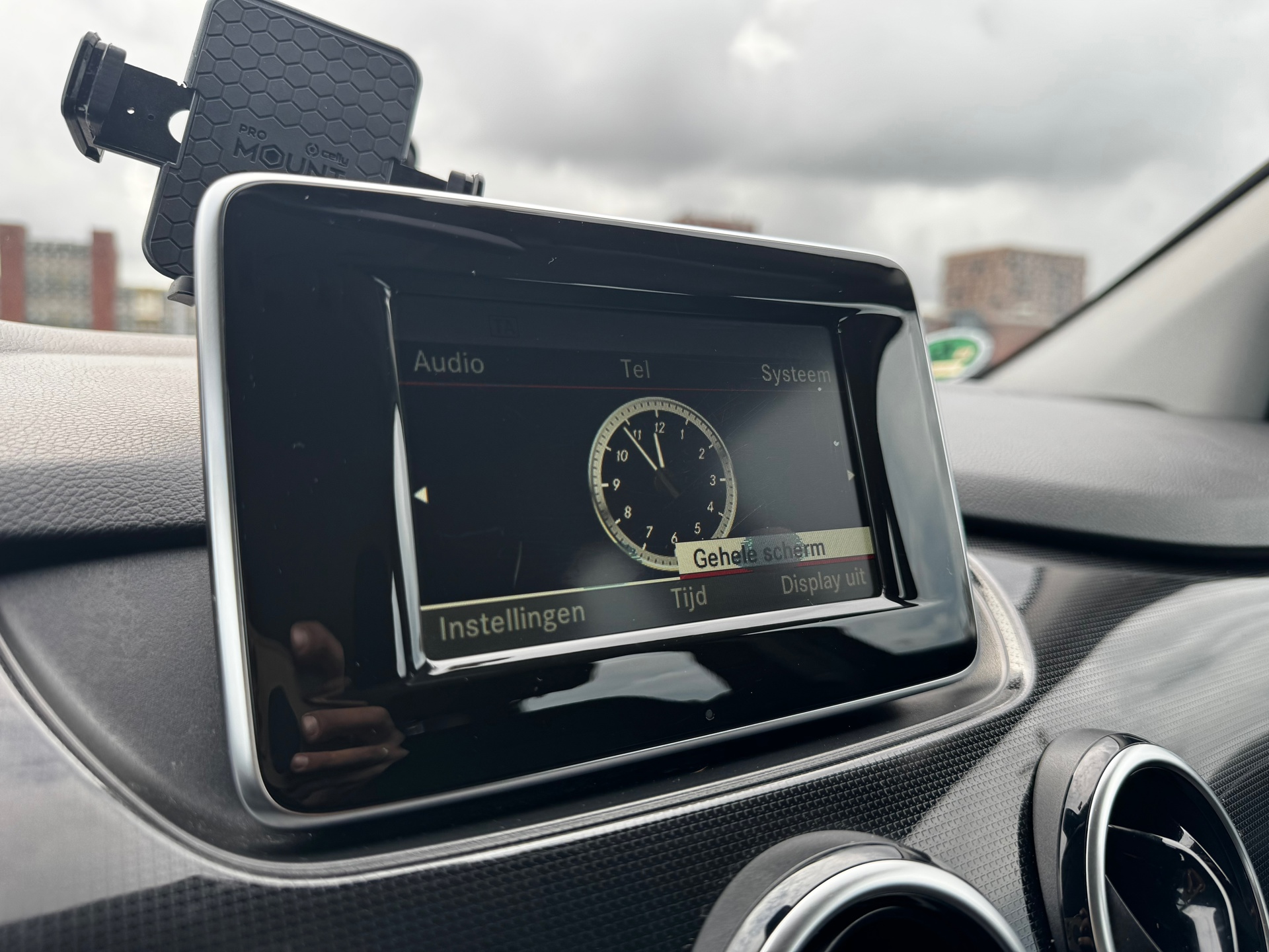 Foto van Mercedes-Benz B 180