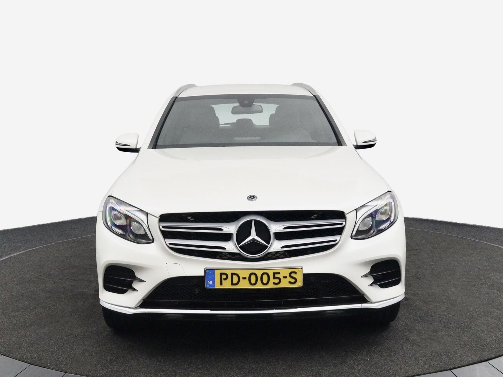Foto van Mercedes-Benz GLC 350 E 4Matic