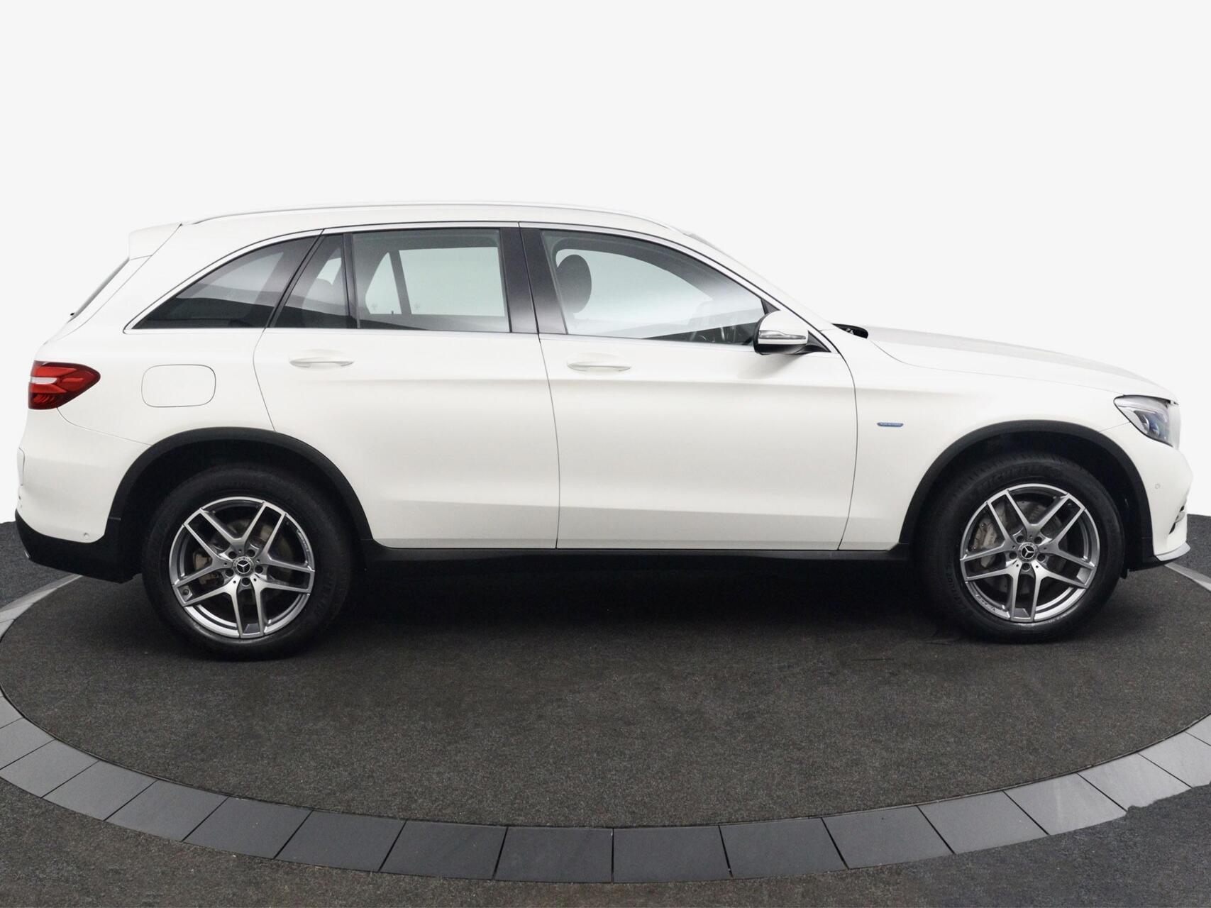 Foto van Mercedes-Benz GLC 350 E 4Matic