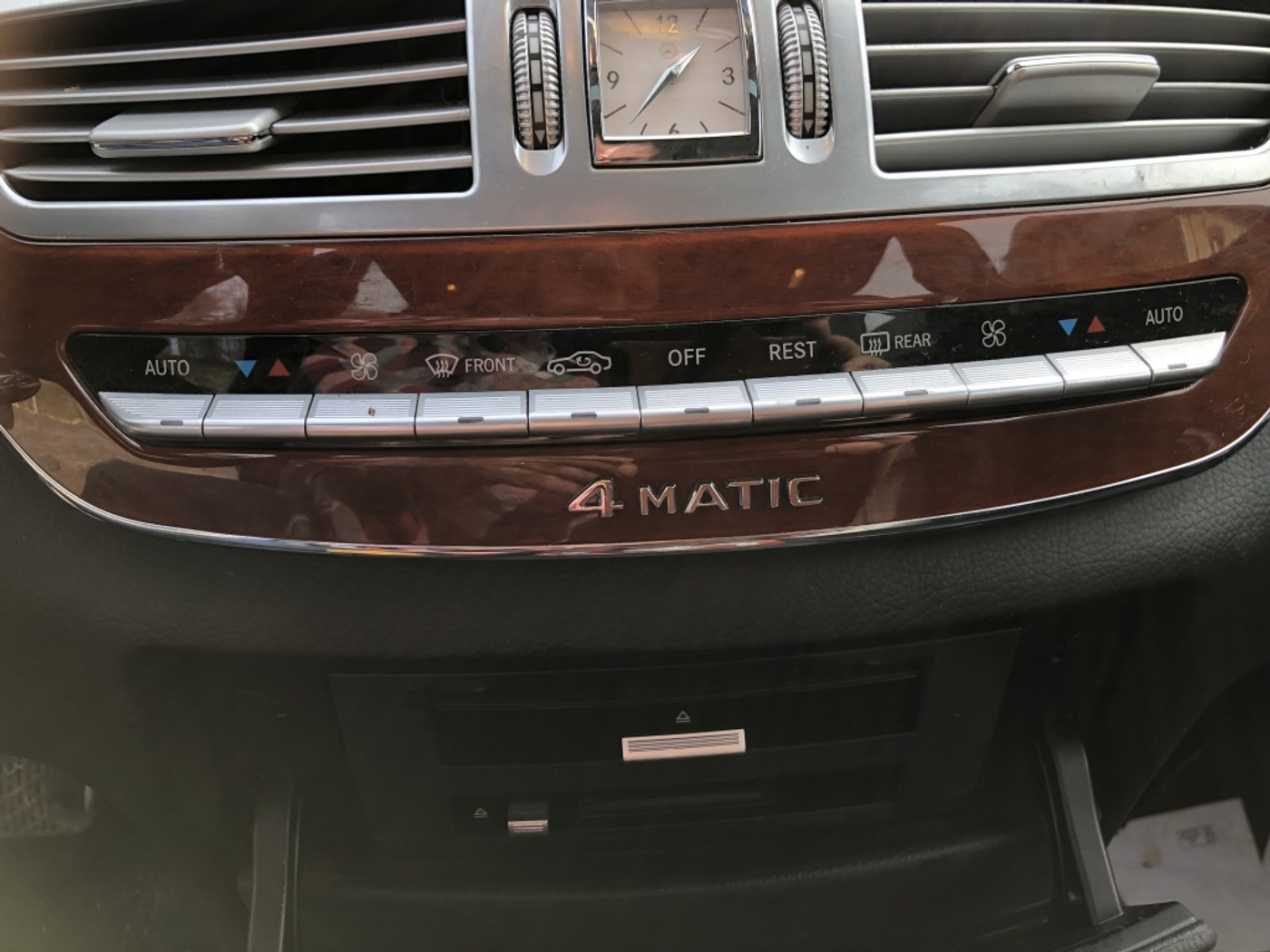 Foto van Mercedes-Benz S 500 4Matic