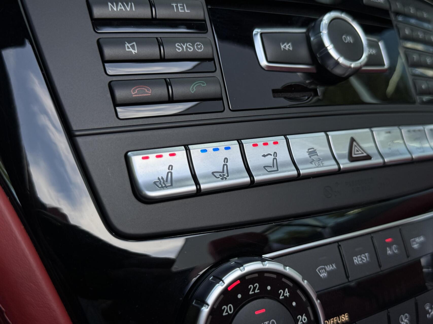 Foto van Mercedes-Benz SL 500