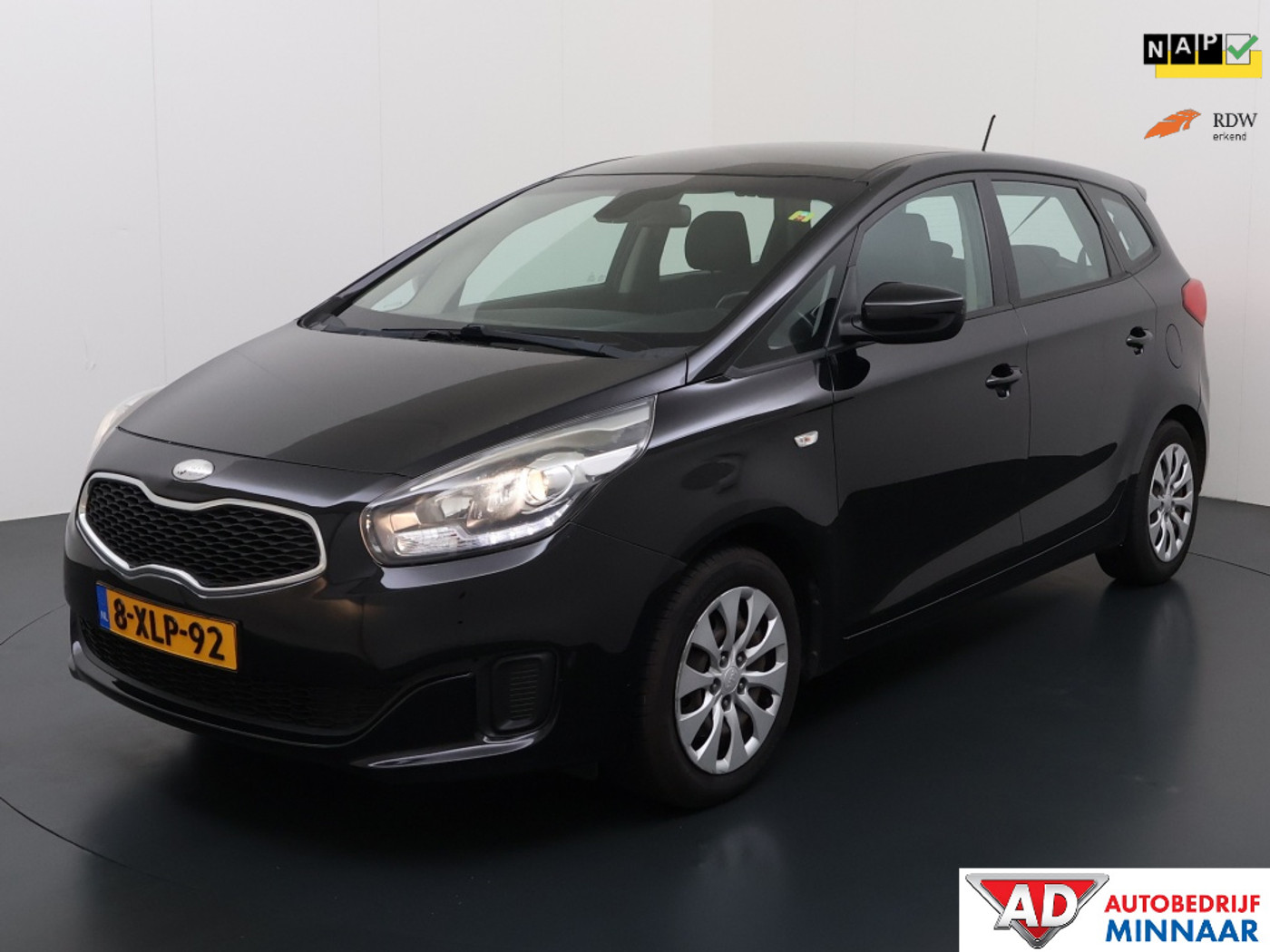 Kia Carens 1.6 GDi ComfortLine |  7 persoons | cruise control | bluetooth | 2014 - voorkant