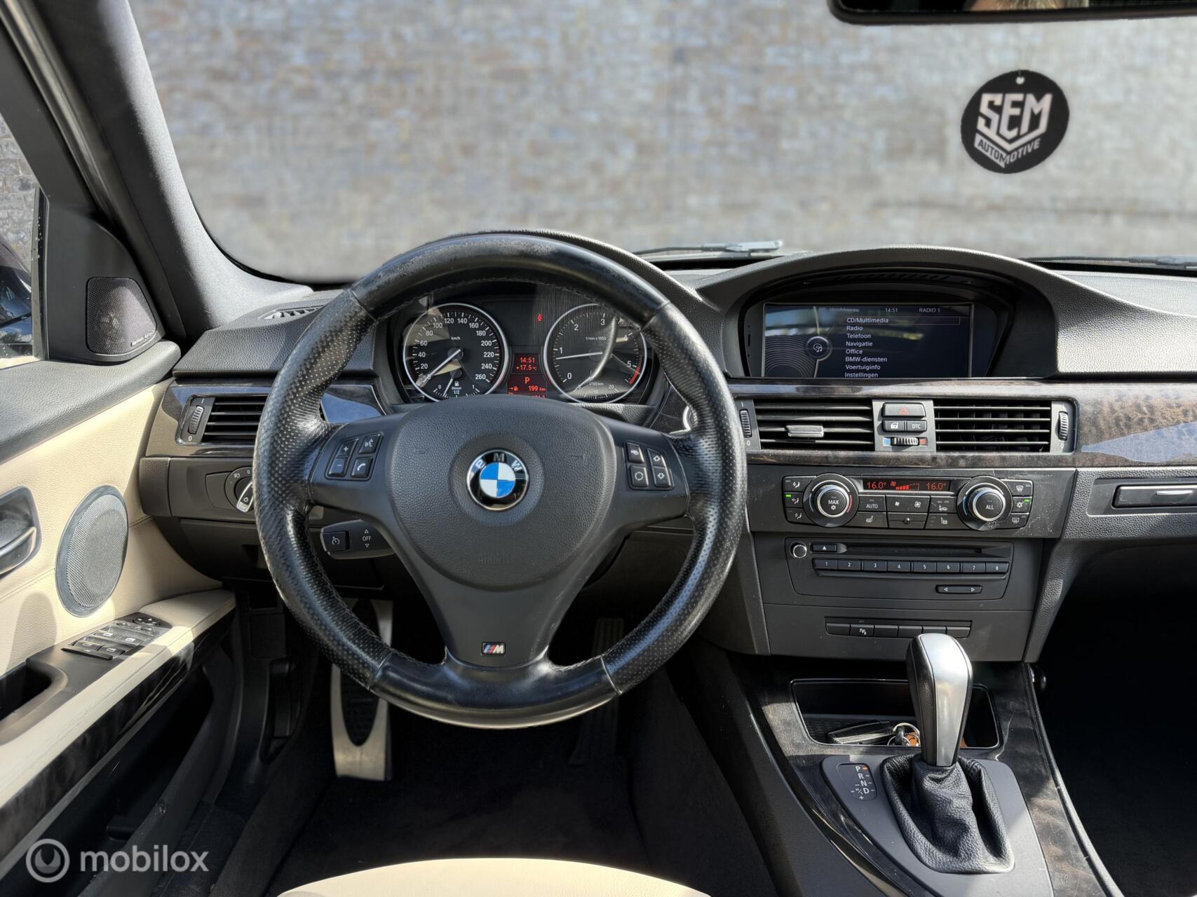 Foto van BMW 325d